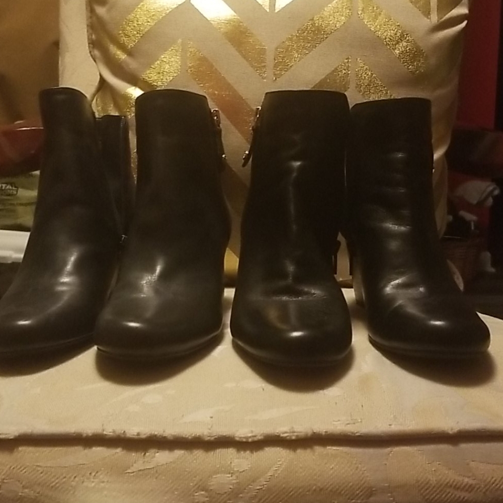 Ankle booties